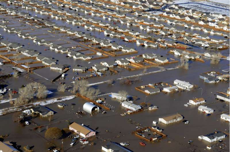 Nevada fight over leaky irrigation canal and groundwater more complicated than appears on surface