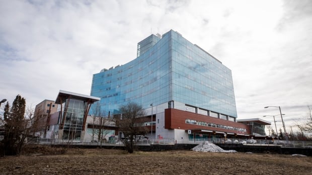 Fill vacant positions or close Surrey Memorial Hospital ER to incoming patients, new letter says