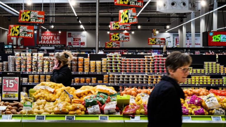 Falling French inflation boosts hopes of an end to eurozone rate rises