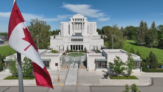 Cardston has been a dry town for 100 years, but residents signal they’re open to change