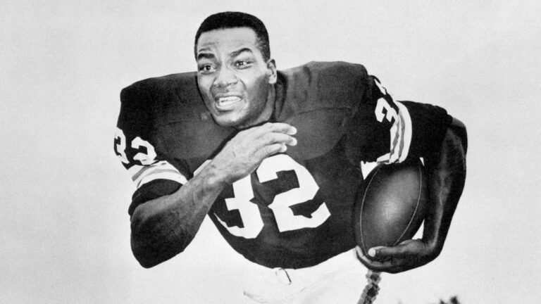 All-time NFL great running back and social activist Jim Brown dies aged 87 | NFL News