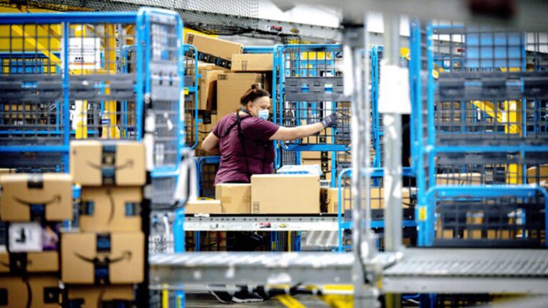 Amazon’s North America fulfillment head is leaving