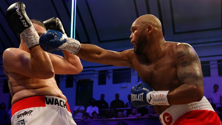 BEN SHALOM...S BOXXER FIGHT NIGHT.16/06/2023 YORK HALL, BETHNAL GREEN.PIC LAWRENCE LUSTIG/BOXXER.(PICS FREE FOR EDITORIAL USE ONLY).HEAVEYWEIGHT CONTEST.FRAZER CLARKE v MARIUSZ WACH