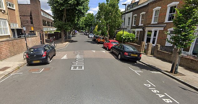 Boy, 15, and man, 23, are stabbed to death in Islington double murder