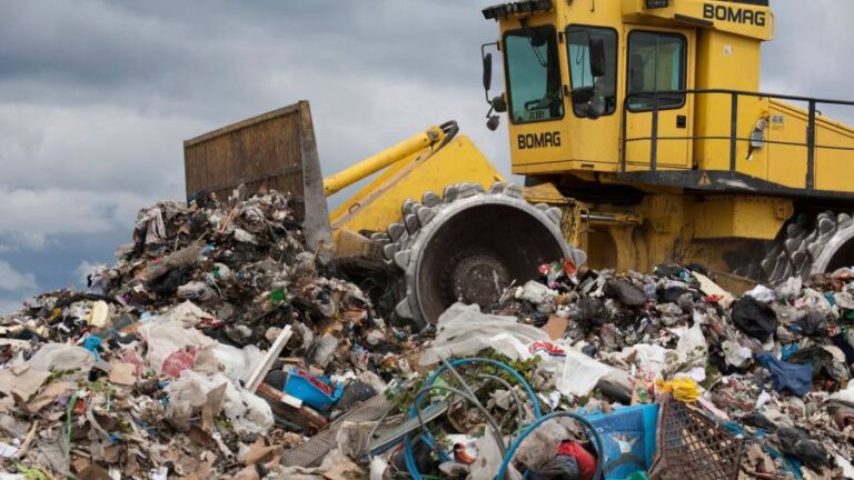 Waste reduction plans in England ‘do not exist’, watchdog warns