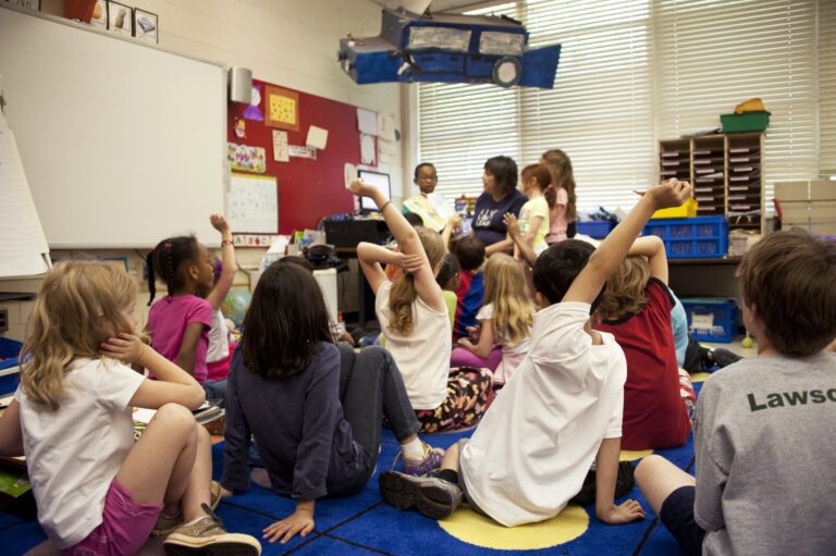 Is early childhood education contributing to socioeconomic disparities?