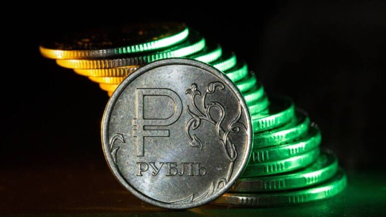 Russian rouble hits 15-month low after Wagner mutiny