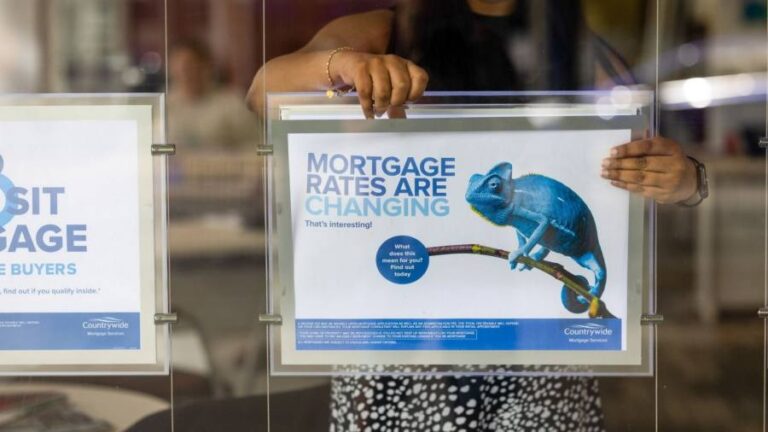 Average 5-year fixed UK mortgage tops 6% as savings rates lag behind