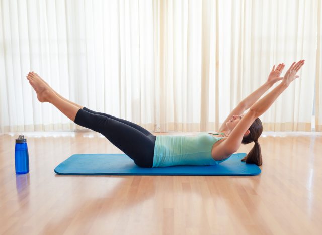 7 Gut-Melting Exercises You Can Do in 10 Minutes or Less