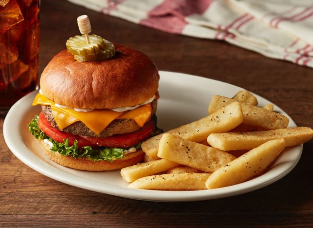 cracker barrel cheeseburger and fries