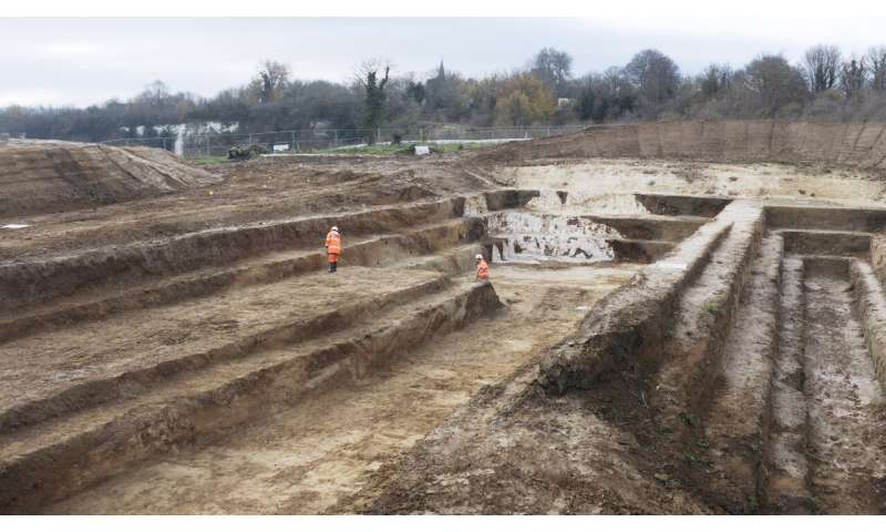 Giant stone artefacts found on rare Ice Age site in Kent