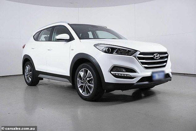 Hyundai Tucson (TL) (variants: FS 1.6GDI, TL 2.0MI) made between 2014 and 2017 were also part of the recall