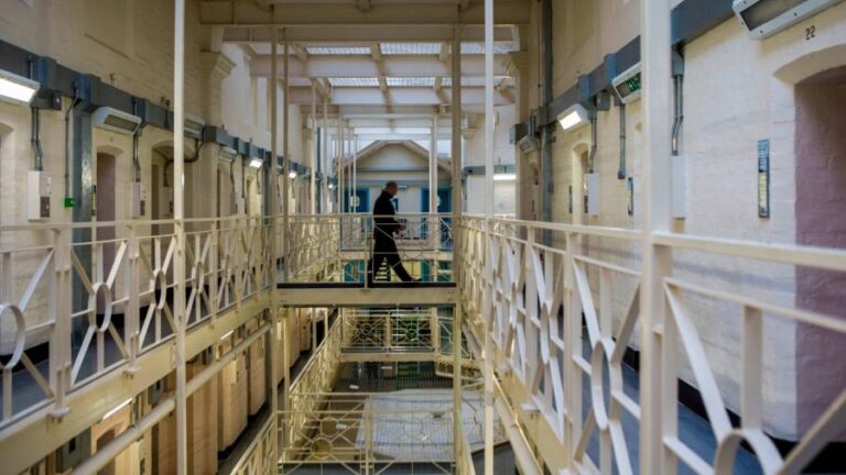 UK employers pressed to hire more prison leavers