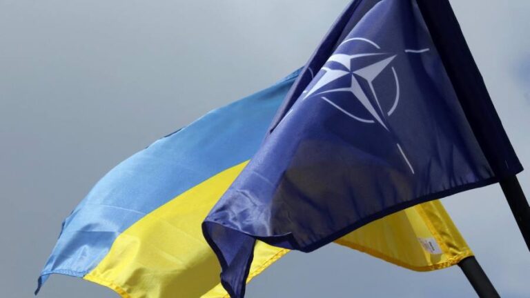 US and Germany resist pressure to advance Ukraine’s Nato bid