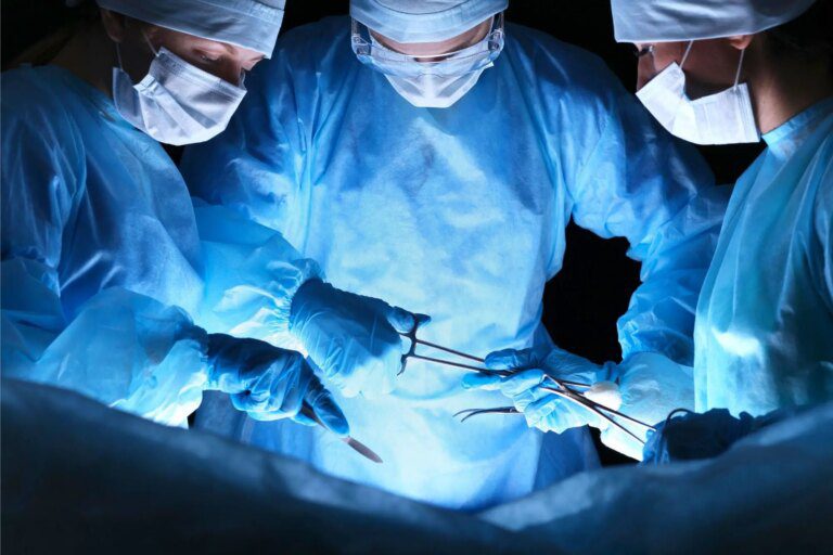 Obesity Associated With Increased Risk of Complications After Surgery