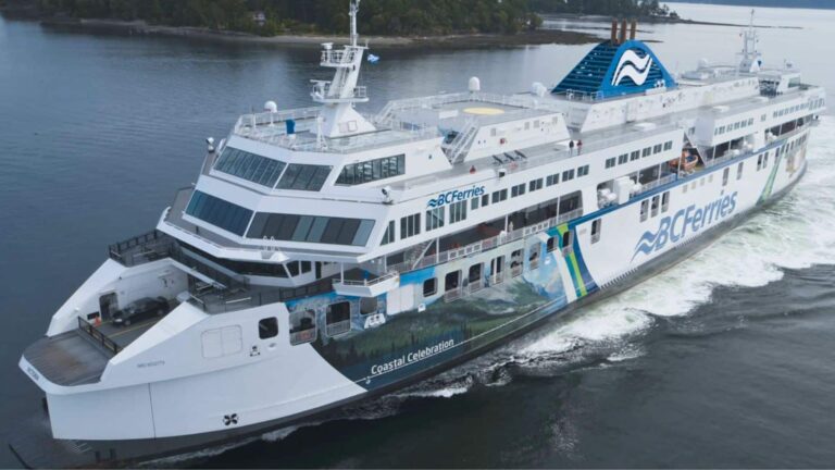 Cancellations, delays after BC Ferries pulls ship out of service