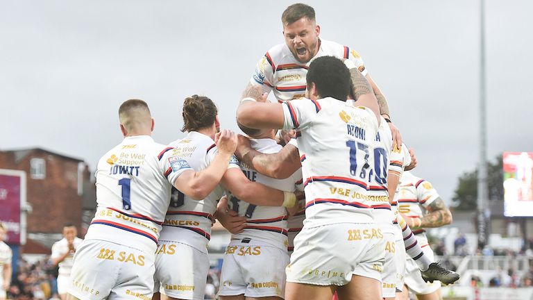 Wakefield stunned Salford as they found rhythm in their attack and secured a much-needed win