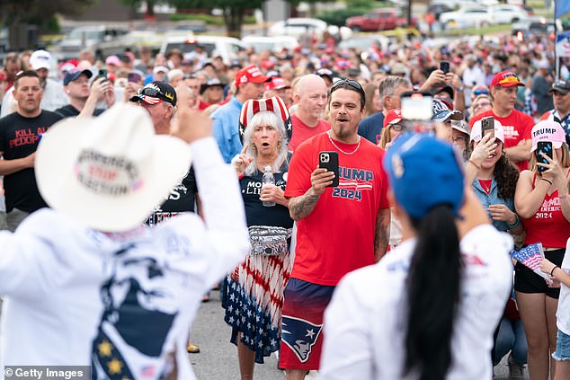 Trump shuts down city in show of strength with first rally since being charged in documents case 