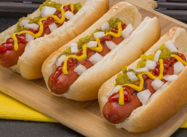 What Happens to Your Body When You Eat a Hot Dog