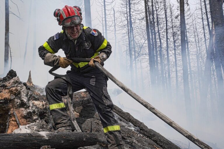 Wildfires ‘off the charts’ in Canada as temperatures climb