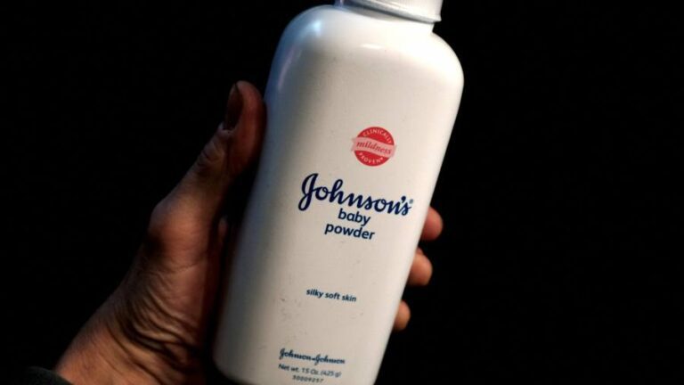 Johnson & Johnson: second talc bankruptcy dismissal hits share price