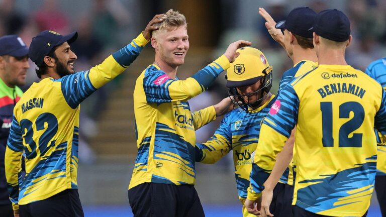 Blast round-up: Birmingham win despite Afridi's four wickets in first over