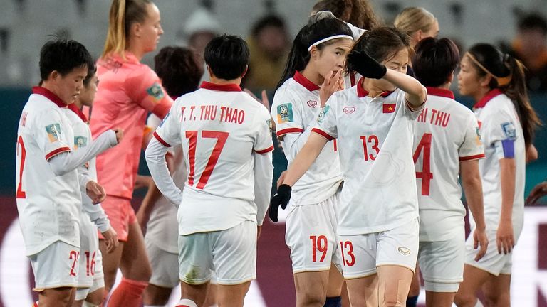 Vietnam&#39;s players leave the pitch after losing the Women&#39;s World Cup Group E soccer match between Vietnam and the Netherlands in Dunedin, New Zealand, Tuesday, Aug. 1, 2023. (AP Photo/Alessandra Tarantino)