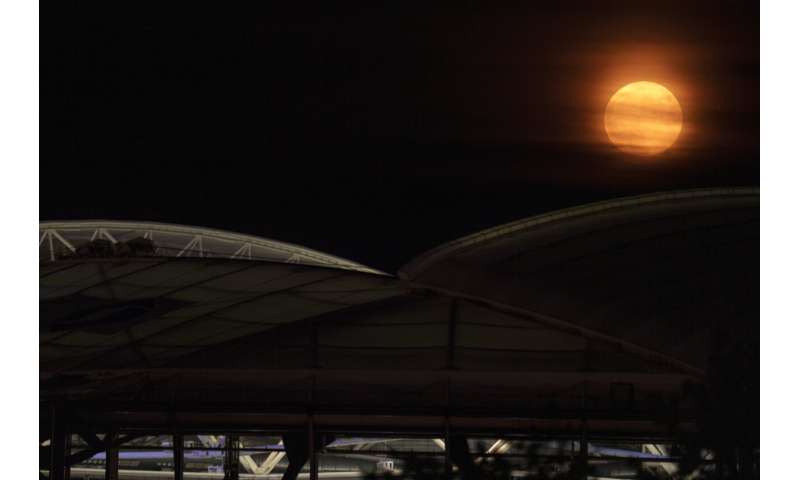 Rare blue supermoon dazzles stargazers around the globe