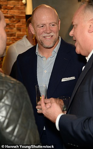 In snaps from the event, which took place in London, Mike appeared in high spirits as he chatted to the crowd