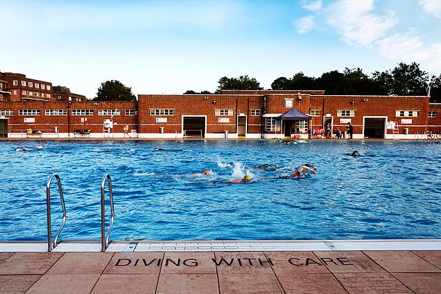 As London faced scorching temperatures this afternoon, swimmers headed to Parliament Hill Lido to cool off with a dive into the pool