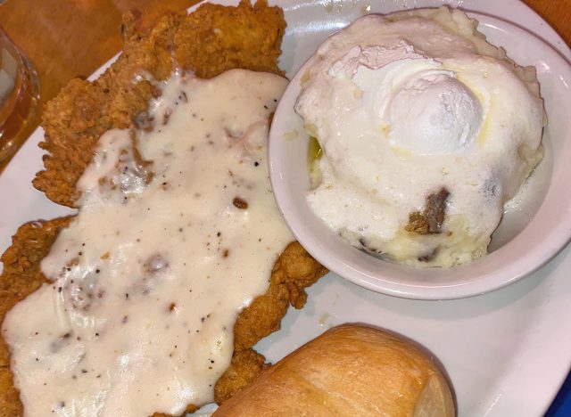 I Tried All 6 Chicken Dishes at Texas Roadhouse & There Was One Clear Winner