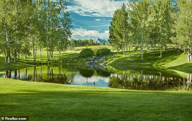 The stunning 36-acre, seven-bedroom Colorado estate boasted stunning mountain range views and extensive woodland