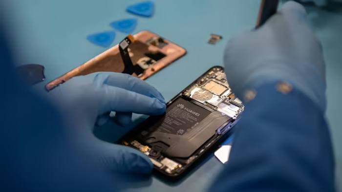 FirstFT: US seeks info on chips used in Huawei’s new smartphone