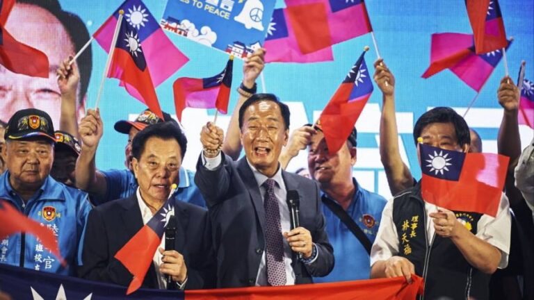 iPhone billionaire shakes up Taiwan’s presidential election