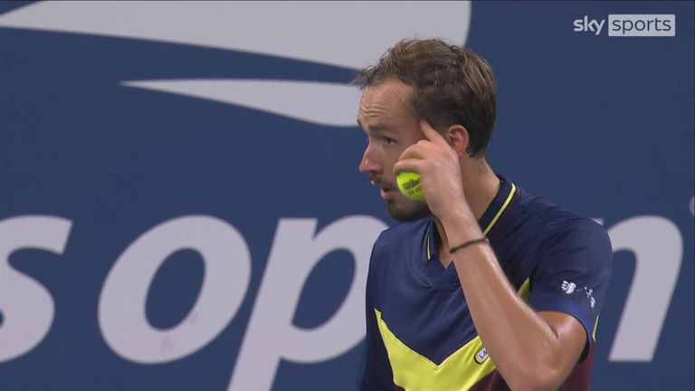 ‘Are you stupid or what?’ | Daniil Medvedev angry with fans at US Open | Video | Watch TV Show