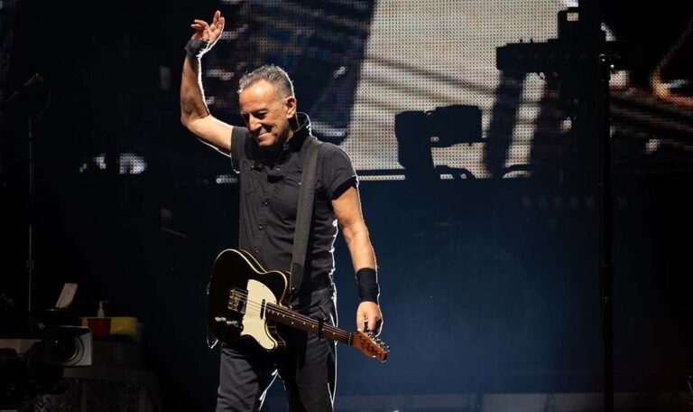 Peptic ulcers explained as Bruce Springsteen postpones shows due to condition – symptoms