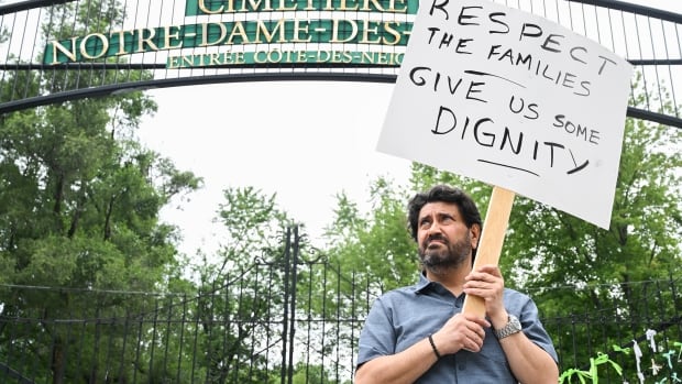 After strike kept this Montreal cemetery closed for months, families can finally bury their loved ones