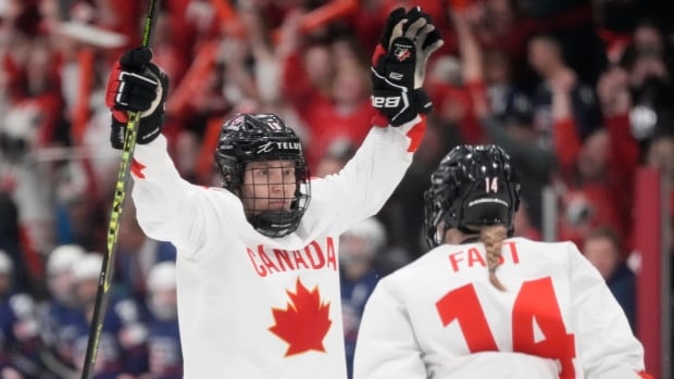 Trio of Canadian Olympians 1st players to sign with Professional Women’s Hockey League