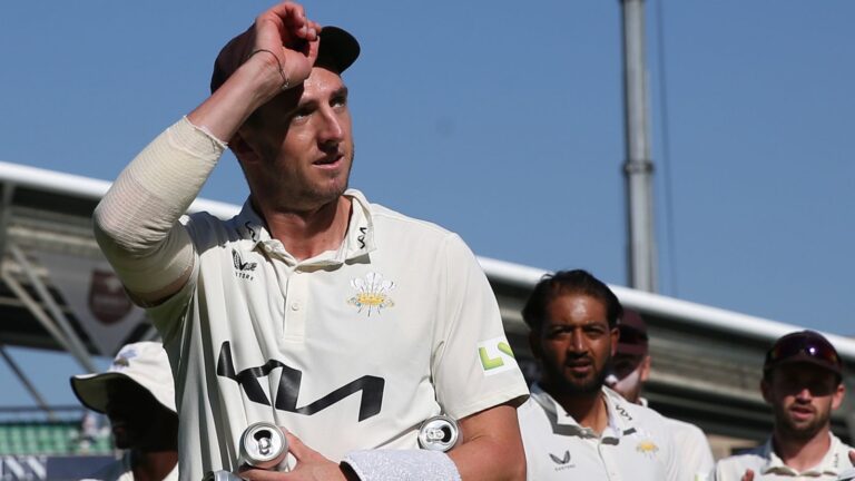 County Championship: Surrey move closer to title after thrashing Warwickshire at The Kia Oval | Cricket News