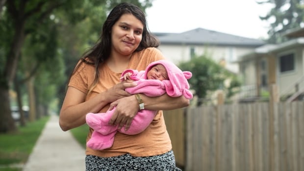 Forced to evacuate from her home, Northwest Territories mother welcomes newborn in Edmonton