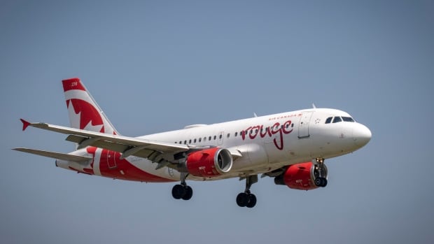 Air Canada passengers delayed after 1 plane hits another on tarmac at YVR