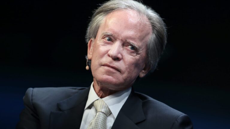 Bill Gross says the 10-year Treasury yield could test 5% in the short term