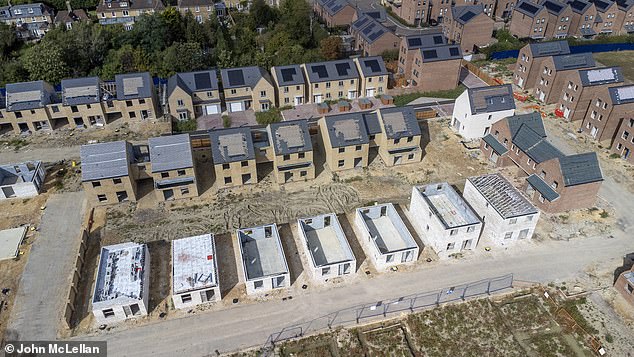 Residents were told their reports confirmed that the design issues affecting the new homes were not found in the original houses and said there are no quality concerns