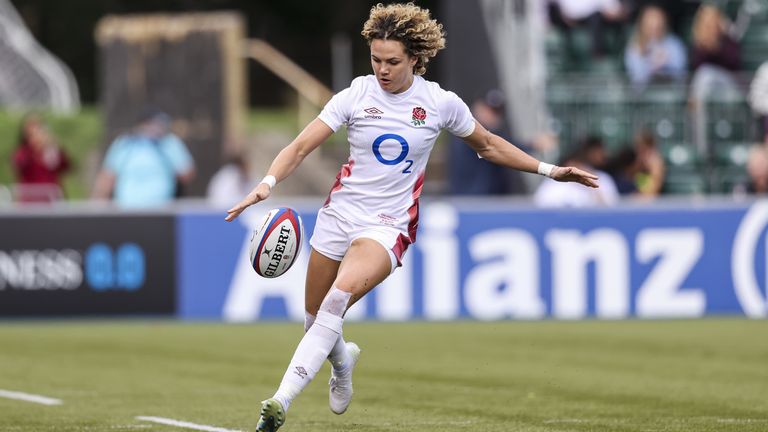 England's Ellie Kildunne during the second Test match against Canada at StoneX Stadium, London