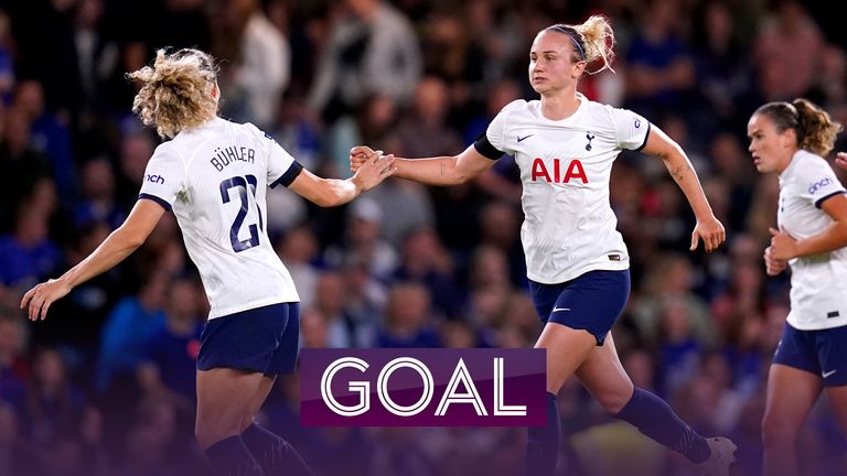 Martha Thomas capitalises on Zecira Musovic error to keep Spurs hopes alive | Video | Watch TV Show