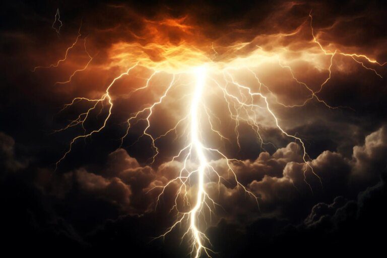 Understanding Earth’s Most Intense “Superbolt” Lightning Strikes