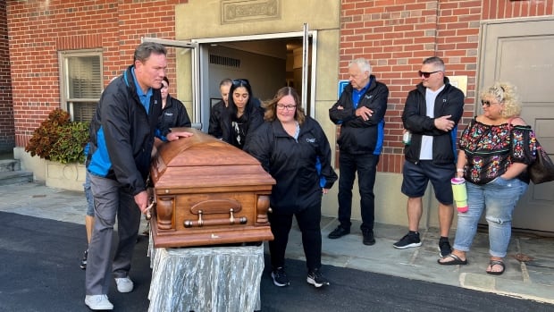 ‘Stoneman Willie’ mummy to be laid to rest after 128 years at Penn. funeral home