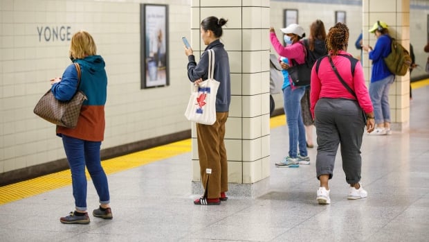 Rogers expands TTC subway wireless network access to customers using other carriers