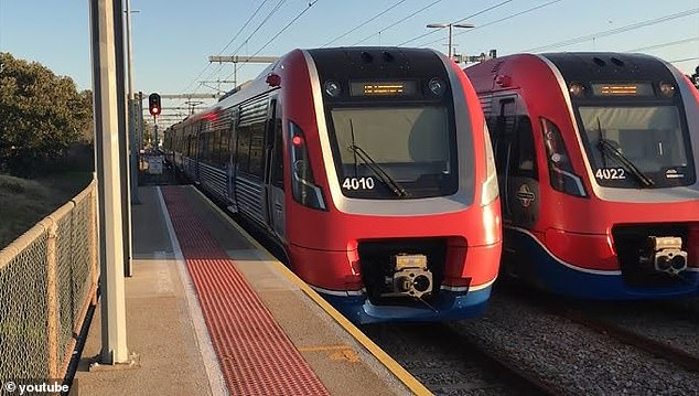 The photo taken by another Adelaide commuter has sparked an avalanche of praise for the generous act