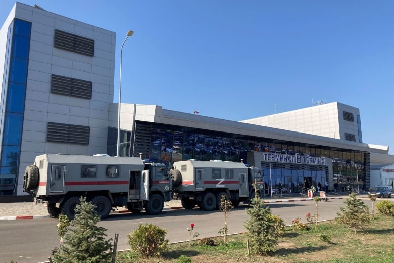  After an angry mob descended on the Makhachkala airport on October 29, 2023, Russia stepped up security at the terminal.